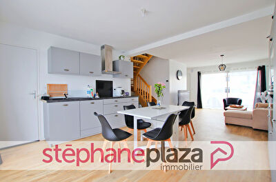 Maison Bais 4 pièce(s) 81.35 m2