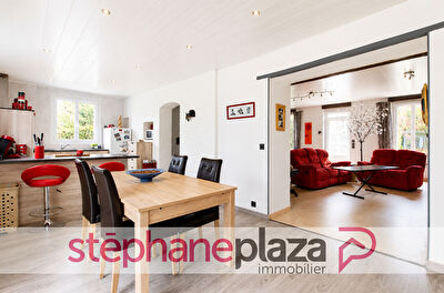 Maison Amanlis 6 pièce(s) 149 m2