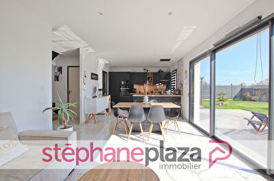 Maison Val D Ize 6 pièce(s) 117 m2