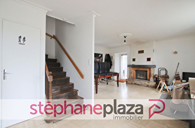 Maison Retiers 5 pièce(s) 100.58 m2