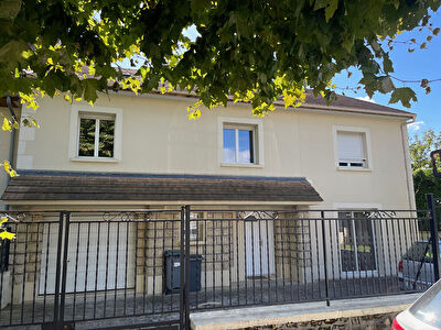 Maison Morangis 8 pièce(s) 199 m2 MORANGIS photo 3