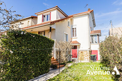 Maison Morangis 5 pièce(s) 99.22 m2 MORANGIS