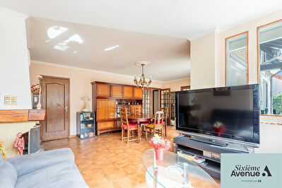 Maison Sainte Geneviève Des Bois 6 pièce(s) 143 m2 proche Gare SAINTE GENEVIEVE DES BOIS photo 6