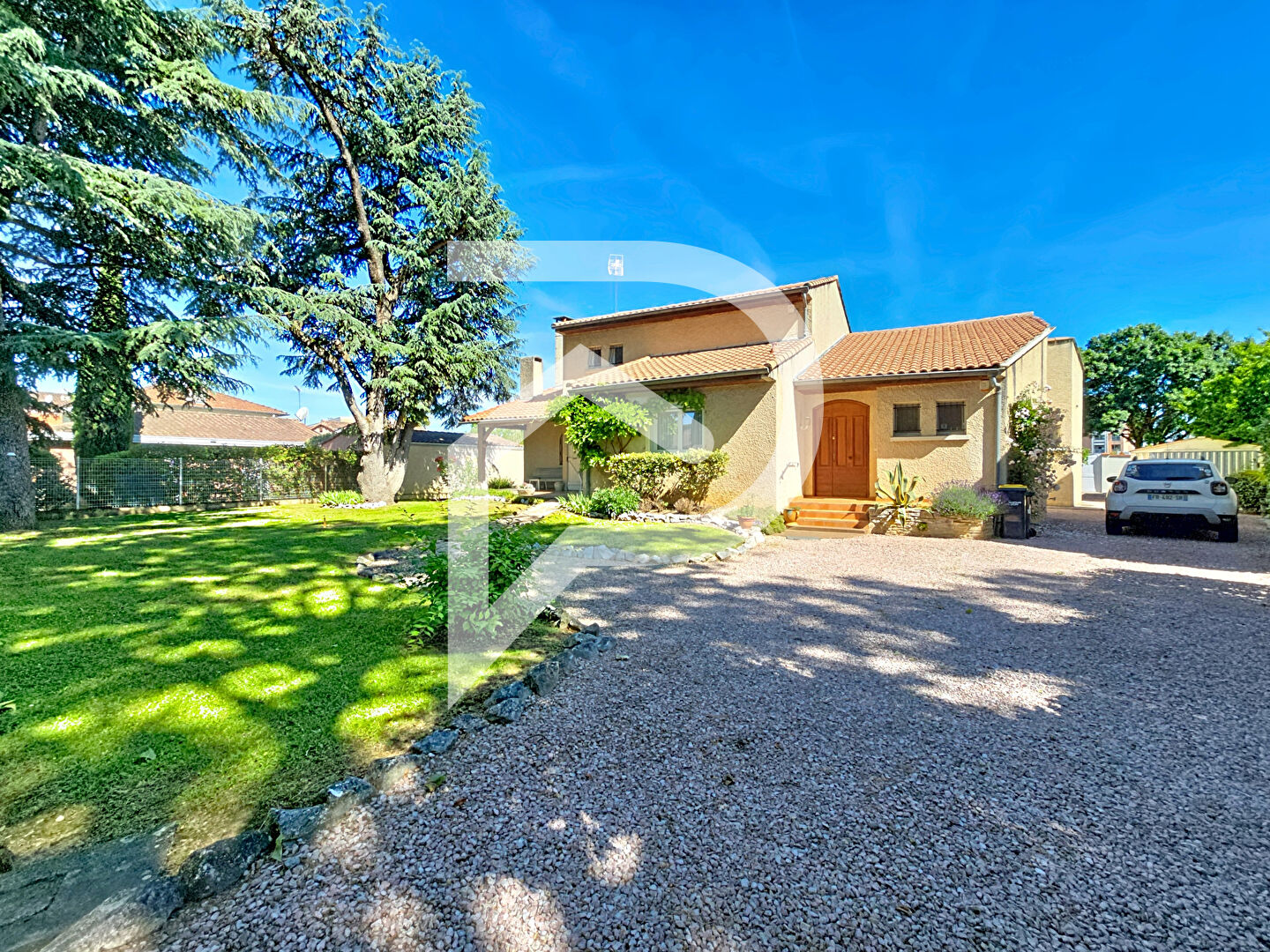 Photo du bien : Maison 5 pièces 186 m2