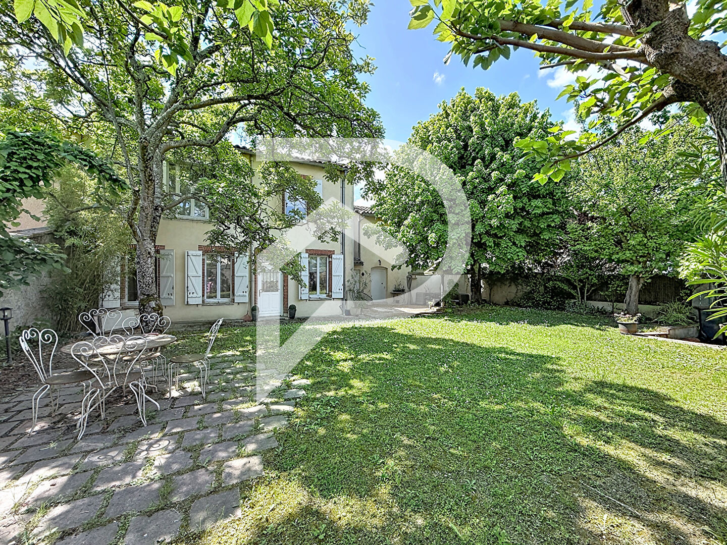 Photo du bien : Maison 6 pièces 190 m2