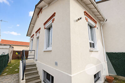 Maison Montigny Les Cormeilles - 4 pièce(s) - 57m2 au sol 79.47m2 MONTIGNY LES CORMEILLES photo 2
