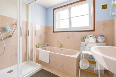 Maison Taverny 4 pièce(s) 94 m2 TAVERNY photo 7