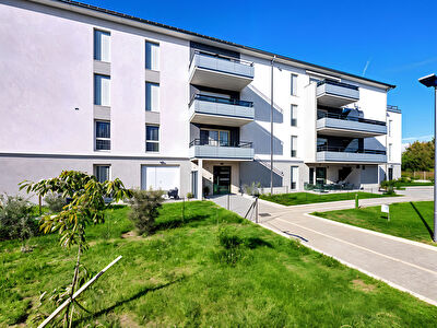 Appartement T2 - "coeur des arts " - CHEVIGNY ST SAUVEUR