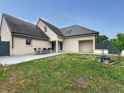 Maison de 160 m2 - FENAY/DOMOIS