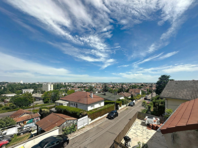 MAISON DIJON - 4 CHAMBRES - SOUS SOL