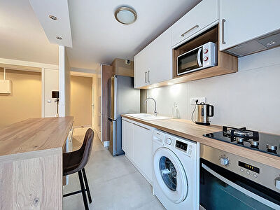 DIJON FACULTES - T3 meublé avec 2 balcons et cave