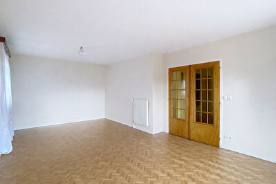 BEAUNE : Maison 80 m² - 3 chambres - jardin et dépendance