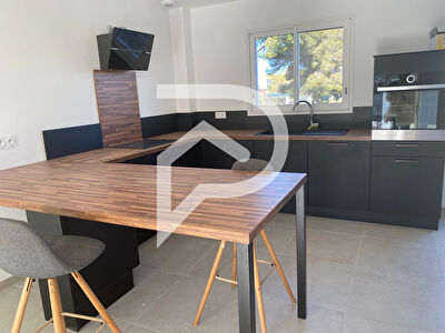 Aigues-Mortes  - Maison  3 chambres - 2 extérieurs - 93.12 m2