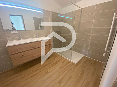 Aigues-Mortes  - Maison  3 chambres - 2 extérieurs - 93.12 m2