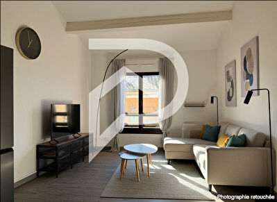 Aigues-Mortes - Duplex rénové de 45 m² - Au coeur des remparts