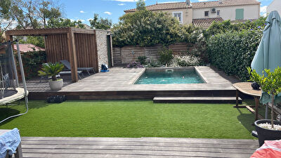 AIGUES MORTES - LOCATION ANNUELLE VIDE -  MAISON - 3 chambres jardin piscine -