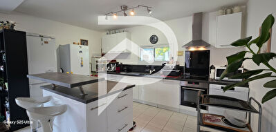 Les Mazes - maison - 3 chambres - piscine - chalet - loggia