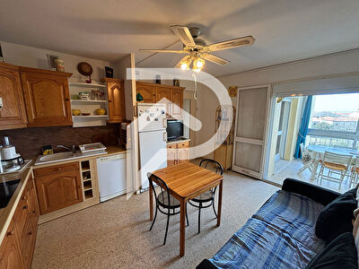 LE GRAU DU ROI - APPARTEMENT - STATIONNEMENT - ASCENSEUR