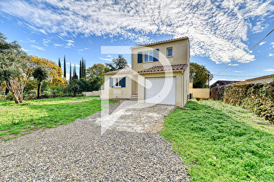 Maison Vers Pont Du Gard 3 pièce(s) 76 m2