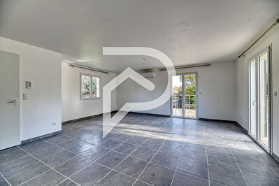Maison Vers Pont Du Gard 3 pièce(s) 76 m2