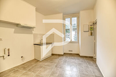 Appartement Nimes 3 pièce(s) 70 m2