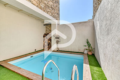 Maison Uchaud 6 pièces 135 m²
