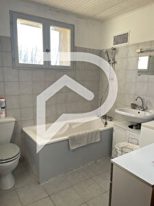 Appartement La Calmette 2 pièce(s) 32.57 m2