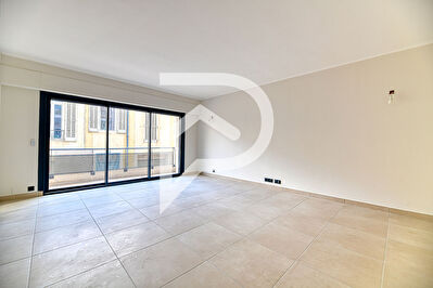 Maison Nimes 6 pièces 141 m²