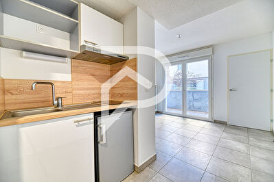 Appartement Nimes 1 pièce(s) 23.30 m2