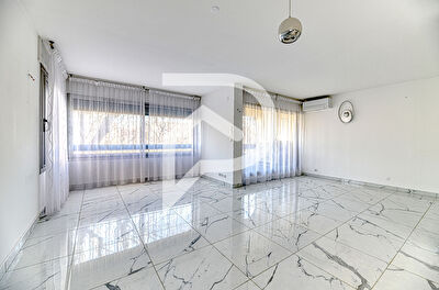 Appartement Nimes 3 pièce(s) 97 m2