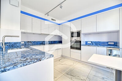 Appartement Nimes 3 pièce(s) 97 m2