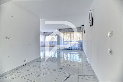 Appartement Nimes 3 pièce(s) 97 m2