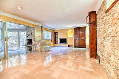 Maison Nimes 5 pièce(s) 133 m2