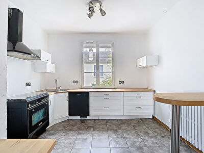 Tours / Velpeau Maison 4 chambres avec garage et jardin