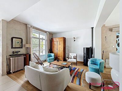 Maison 8 pièce(s) 200 m2