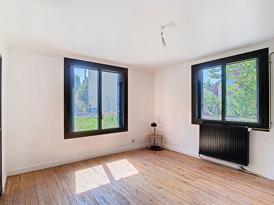 Tours / Velpeau Appartement T1 bis avec jardinet