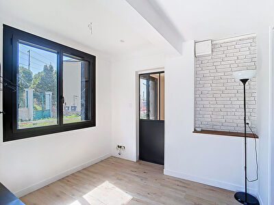 Tours / Velpeau Appartement T1 bis avec jardinet