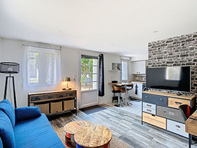 TOURS VELPEAU Appartement T1 avec parking et terrasse