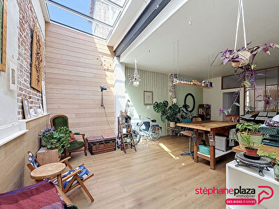 Tours Centre / Quartier Bretonneau Type 3 de 72 m² avec cour