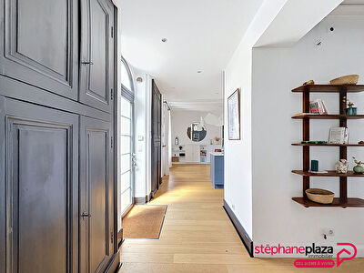 Maison ancienne rénovée 4 chambres, terrain avec piscine