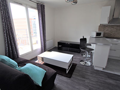 Appartement Issy Les Moulineaux 2 pièce(s) 32.34 m2 ISSY LES MOULINEAUX photo 2