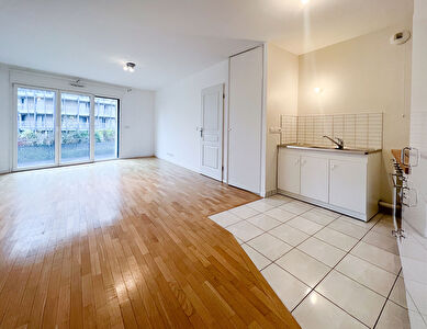 APPARTEMENT ISSY LES MOULINEAUX - 2 pièce(s) - 46.10 m2