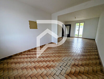 Maison Vallongoujard 6 pièce(s) 116 m2