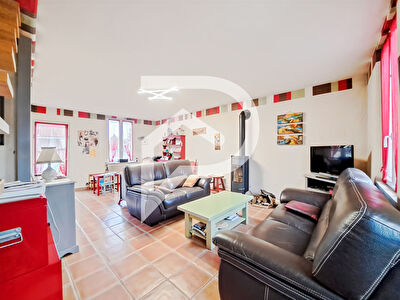 Maison Sainte Genevieve 9 pièce(s) 151 m2