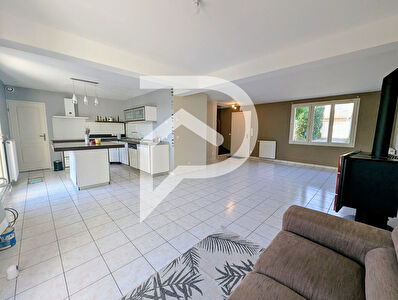 Maison Meru 6 pièce(s) - 126 m2