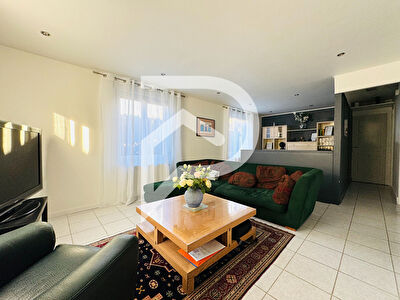 Maison Beauvais 6 pièce(s) 135 m2