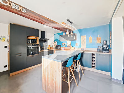 Maison ABBEVILLE SAINT LUCIEN 6 pièce(s) 107 m2