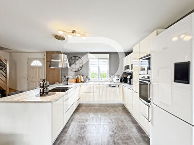 Maison Savignies 5 pièce(s) 110 m2