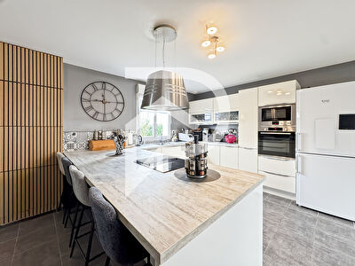 Maison Savignies 5 pièce(s) 110 m2