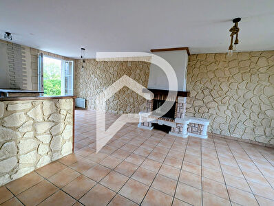 Maison Saint Crepin Ibouvillers 6 pièce(s) 116 m2